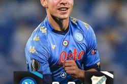 华体会-包含那不勒斯豪取胜利保持不败走势的词条