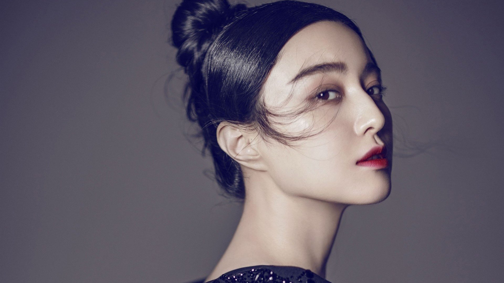 巴林之夜，爱德华兹的战术棋局如何重新定义F1揭幕战